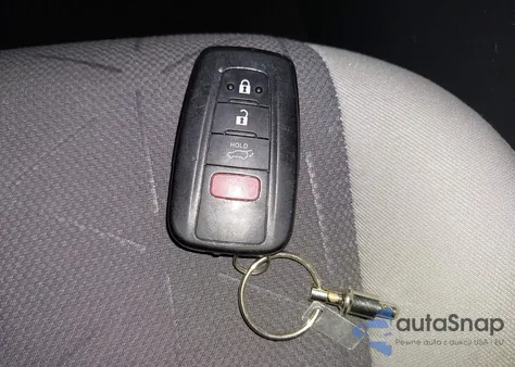 2022 Toyota Rav4 Hybrid Xle z USA, uszkodzony, nr VIN JTMRWRFV0ND150185